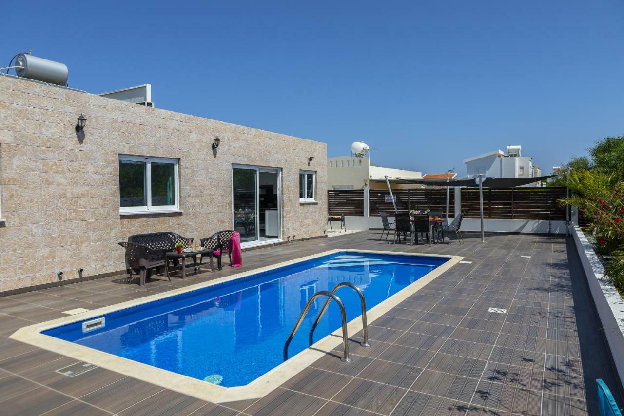 Protaras Villa Hollywood Ngoại thất bức ảnh