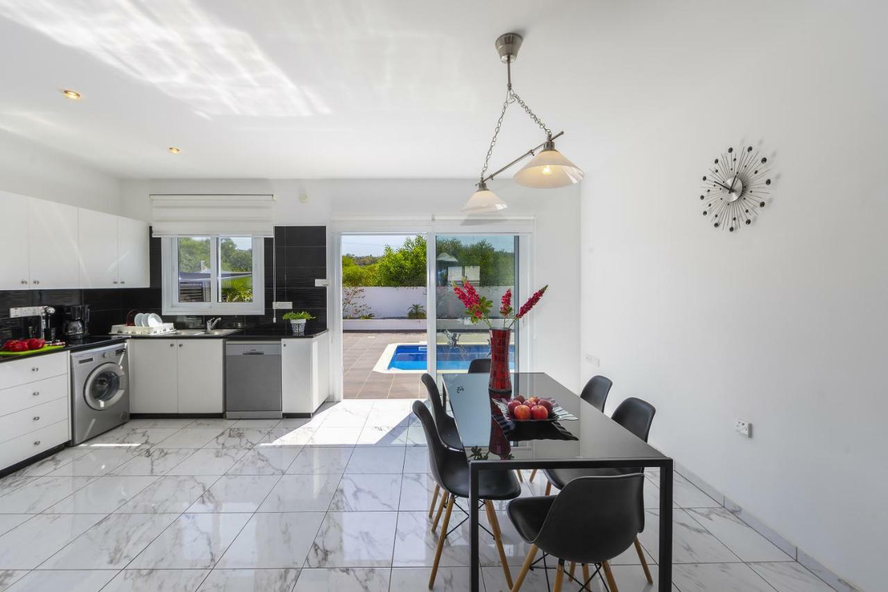 Protaras Villa Hollywood Ngoại thất bức ảnh